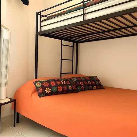 Proche Avec Balcon Et Parking Privatif - Fr-1-826-22 Apartment *